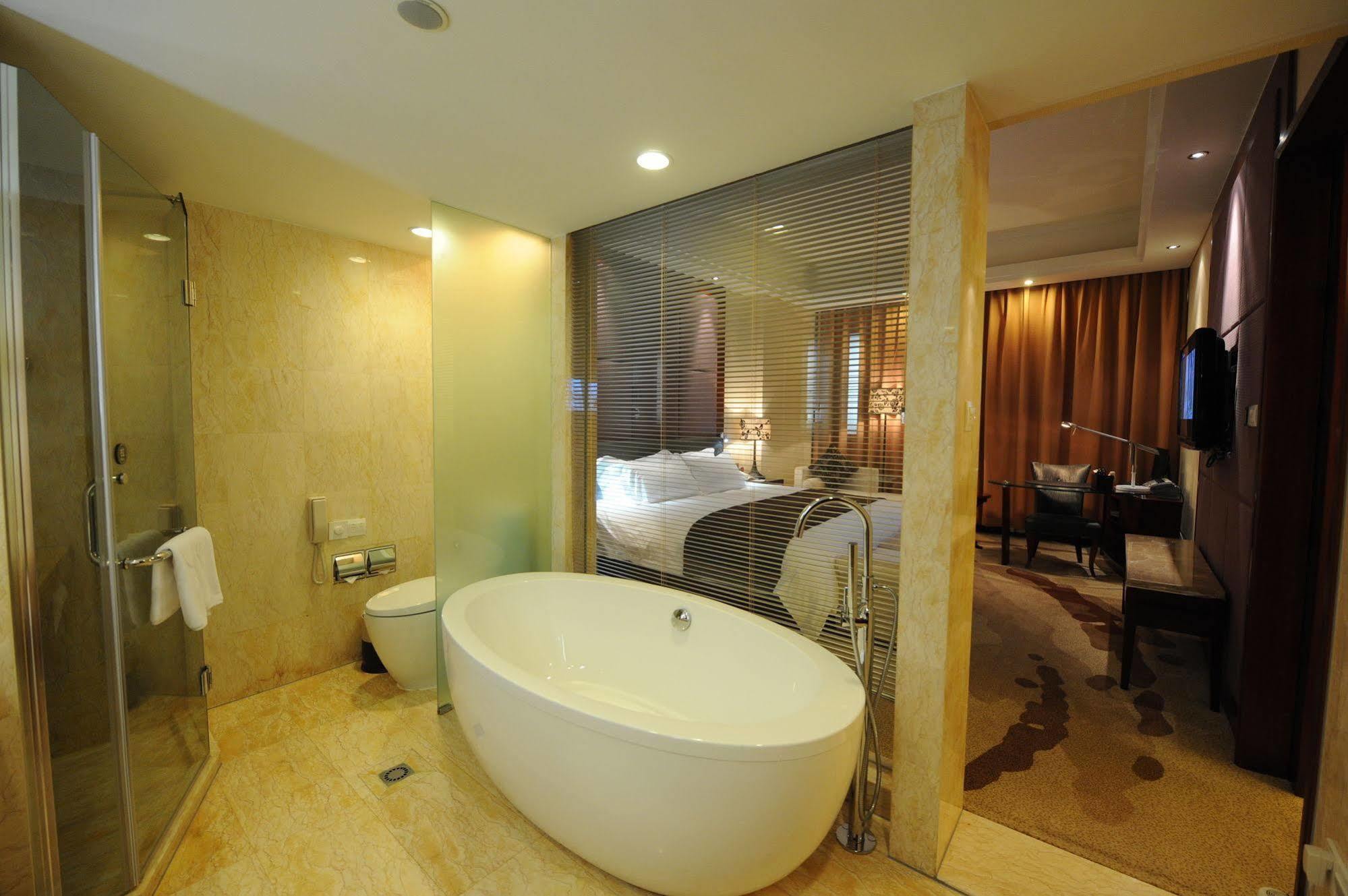 Best Western Plus Pearl Hotel Yongkang Jinhua Exterior photo